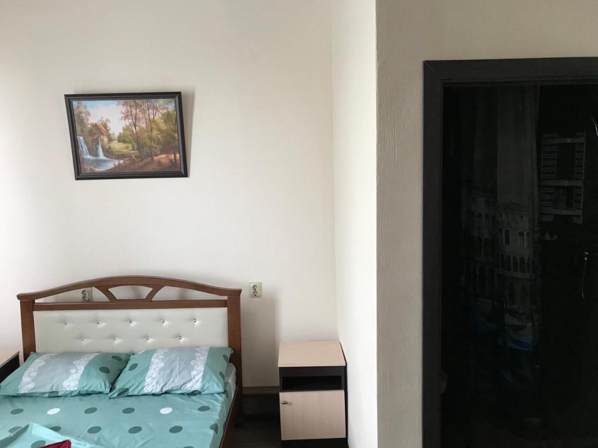 Бархат Tsandrypsh Bagian luar foto